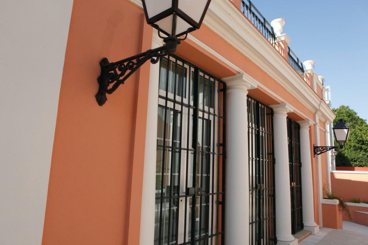 Colegio Mayor Careu - Women Only - University Community Sevilla Bagian luar foto